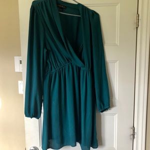 Plus size Forever 21 chiffon dress, long sleeves